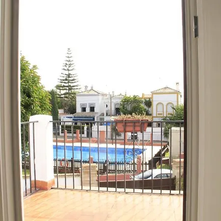 villamontecarmelo vacaciones Sanlúcar la Mayor Exterior foto